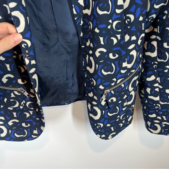 Helene London Patterned Blazer - Picture 5 of 6